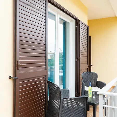 Hotel apartamentowy Summer Colors &