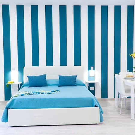 Summer Colors & Aparthotel Meta
